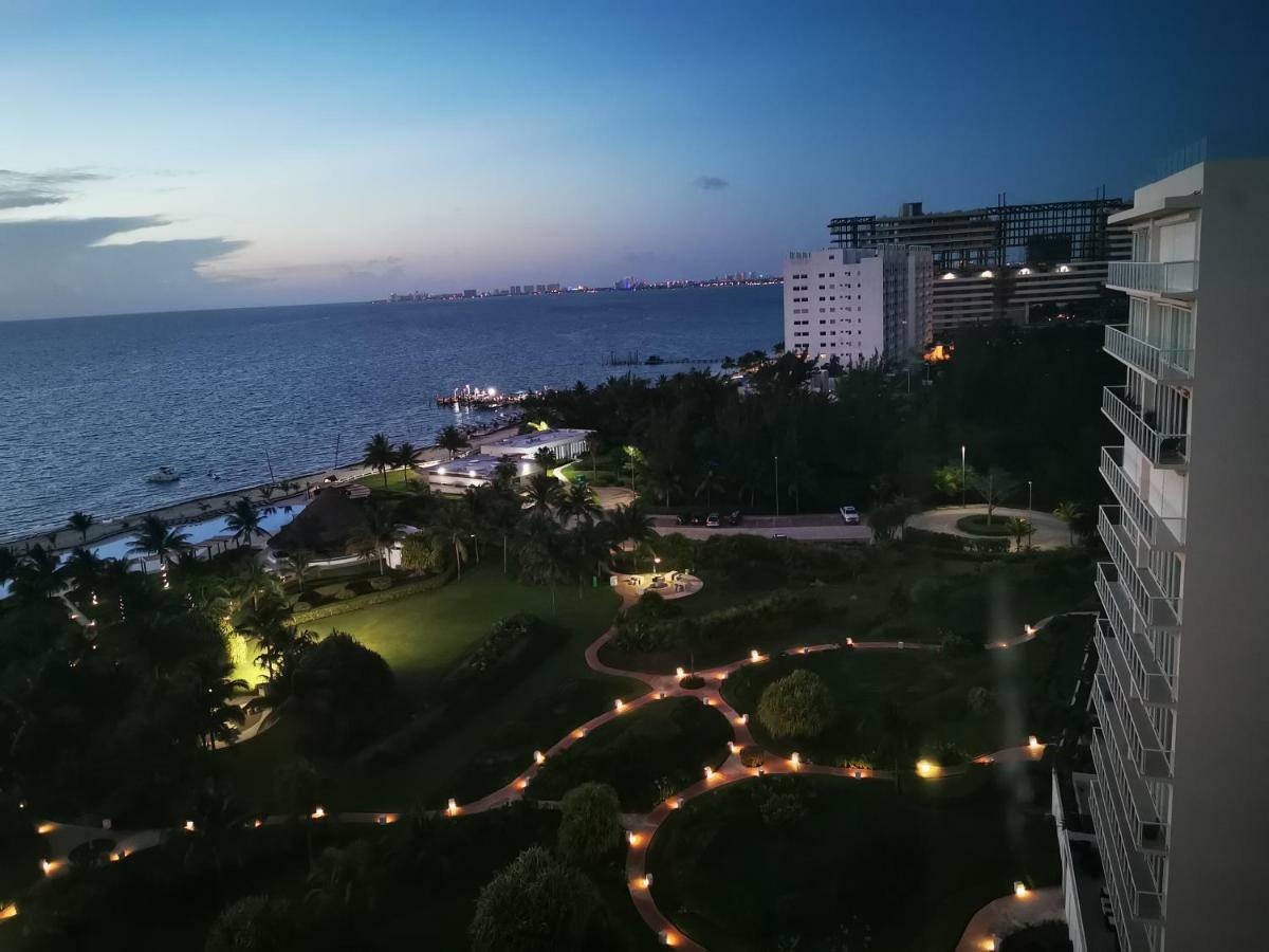 Pent House Amazing View Beachfront แคนคูน ภายนอก รูปภาพ